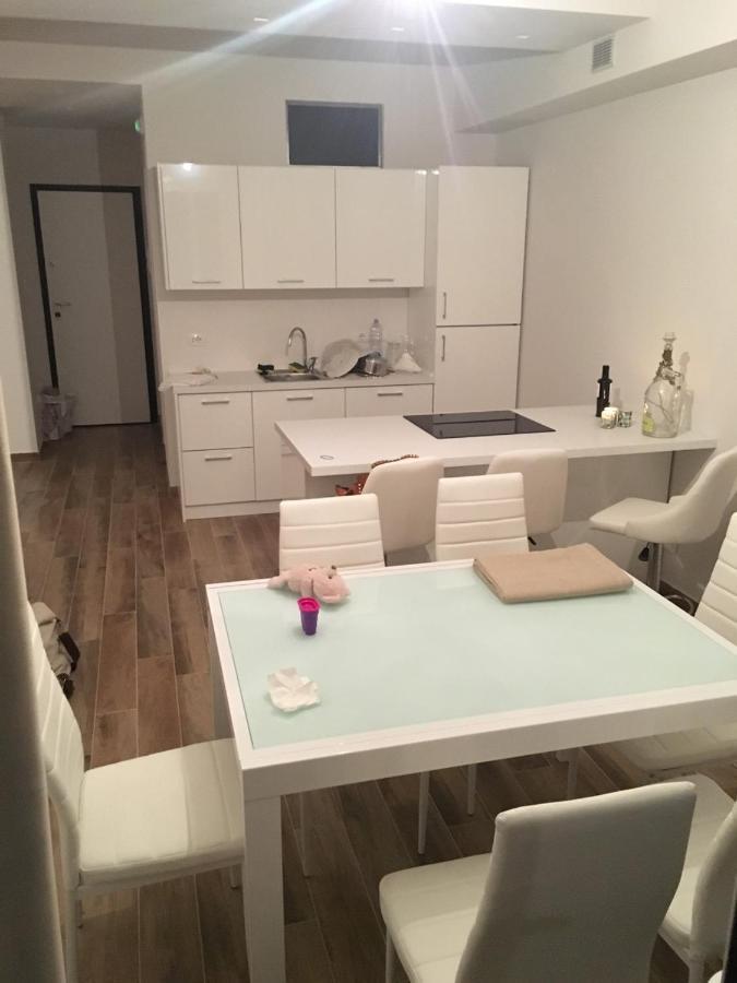 Appartamento Vista Mare Capo dʼOrlando Екстериор снимка