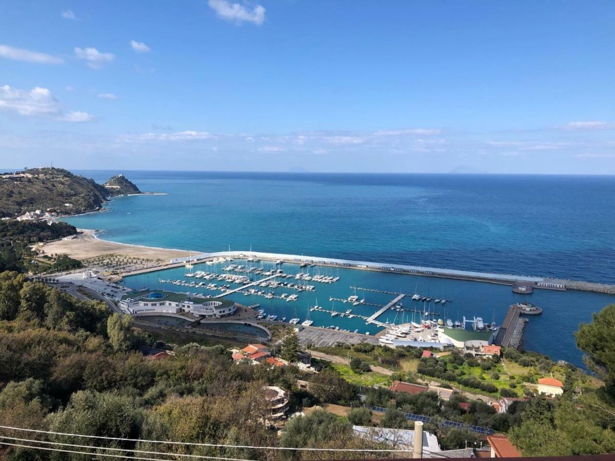 Appartamento Vista Mare Capo dʼOrlando Екстериор снимка