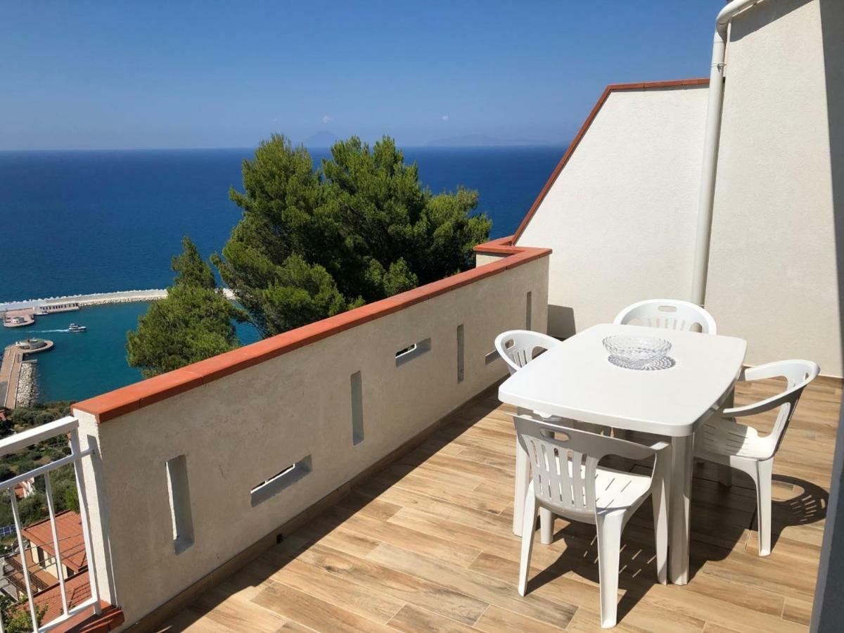 Appartamento Vista Mare Capo dʼOrlando Екстериор снимка